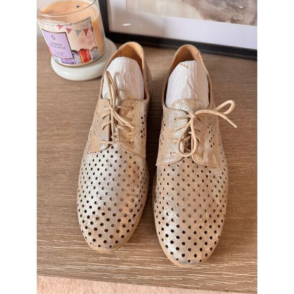 Sesto Meucci Dirce Oxford, Size 9 - Picture 3 of 9